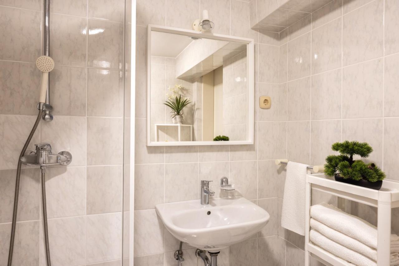 Apartments Ladka Begunje na Gorenjskem Luaran gambar
