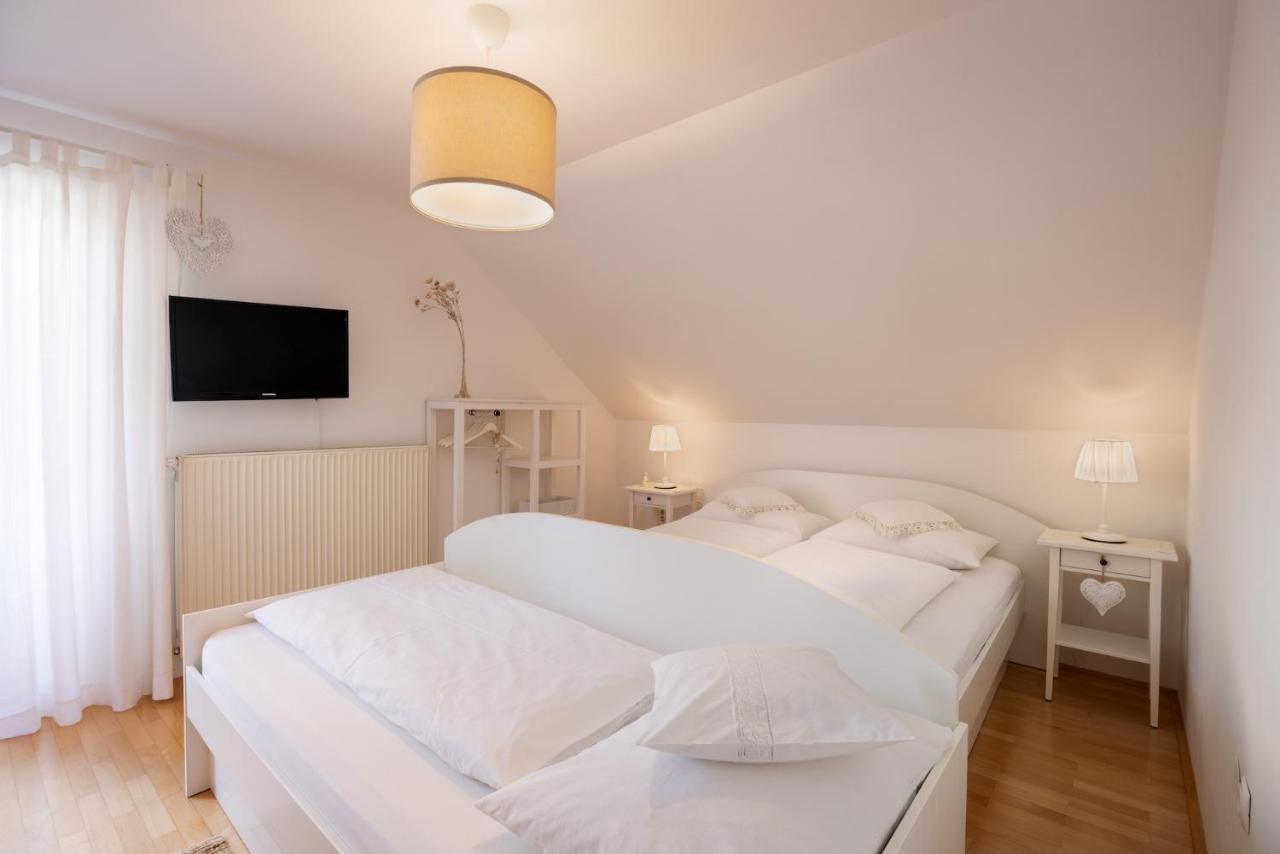 Apartments Ladka Begunje na Gorenjskem Luaran gambar