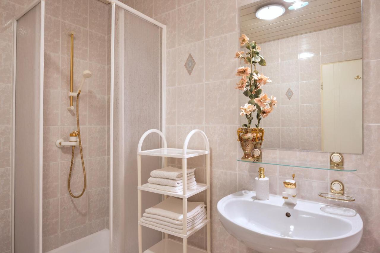 Apartments Ladka Begunje na Gorenjskem Luaran gambar